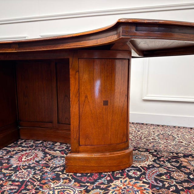 Art Deco English Desk by Globe Wernicke For Sale - Image 10 of 18