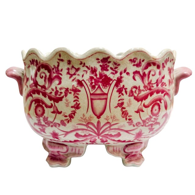 Chinoiserie Pink & White Footed Scalloped Cachepot in the Style of United Wilson For Sale In San Diego - Image 6 of 7