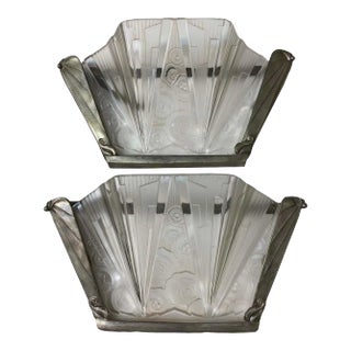 Pair of Hettier Vincent French Art Deco Wall Sconces For Sale
