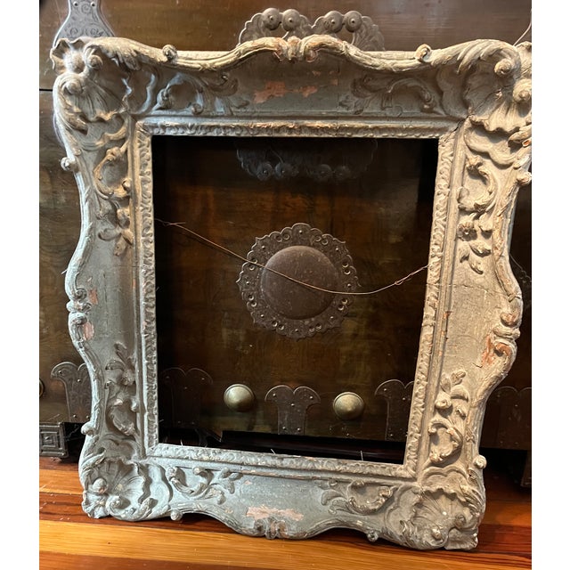 Gray Antique 18th Century French Louis XVI Gray Painted Carved Wood Picture Frame For Sale - Image 8 of 13
