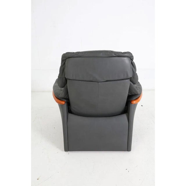 Late 20th Century Late 20th Century Ekornes Leather Eldorado Lounge Chair & Ottoman For Sale - Image 5 of 16