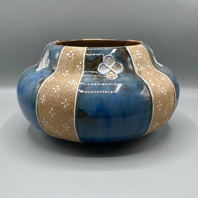 19th Century English Arts & Crafts Stoneware Jardiniere Planter from Royal Doulton Lambeth, 1890s For Sale - Image 5 of 11