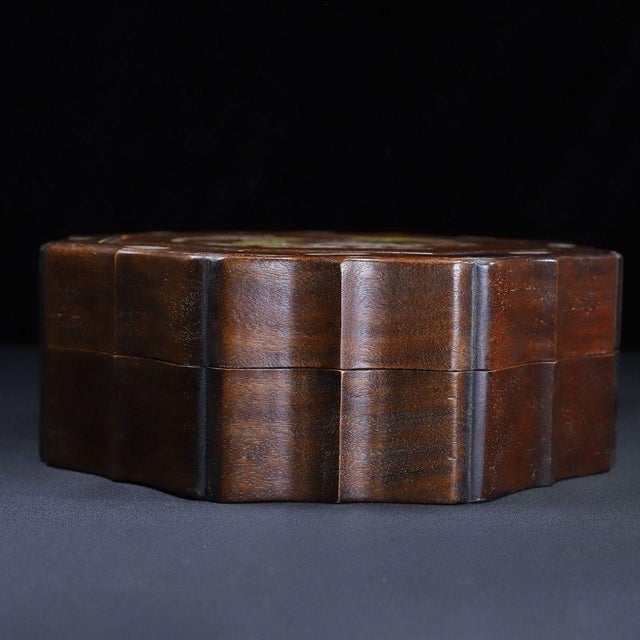 Late 20th Century Vintage Rosewood Octagonal Box With Mother-of-Pearl Bird & Floral Inlay For Sale - Image 5 of 10