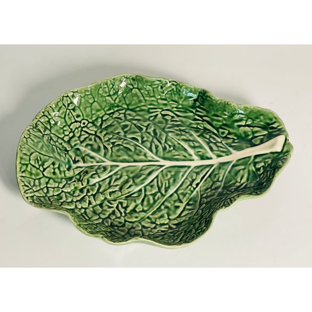 Bordallo Pinheiro 1960s Organic Modern Portugese Bordallo Pinheiro Cabbage Leaf Platter For Sale - Image 4 of 6