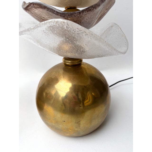 Contemporary Pair of Brass and Murano Glass Flower Lamps, Italy For Sale - Image 11 of 16