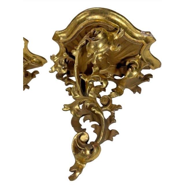 1940s Pair of Italian Baroque Gilt Wood Wall Shelves For Sale - Image 4 of 8