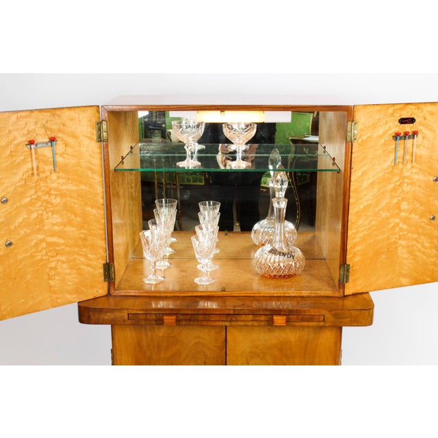 Antique Art Deco Burr Walnut Cocktail Cabinet Dry Bar from Epstein Manner, 1920s For Sale - Image 4 of 18