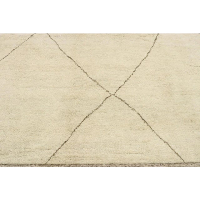 2010s 2010s Lage Neutral Moroccan Rug, 10'04 X 13'09 For Sale - Image 5 of 10