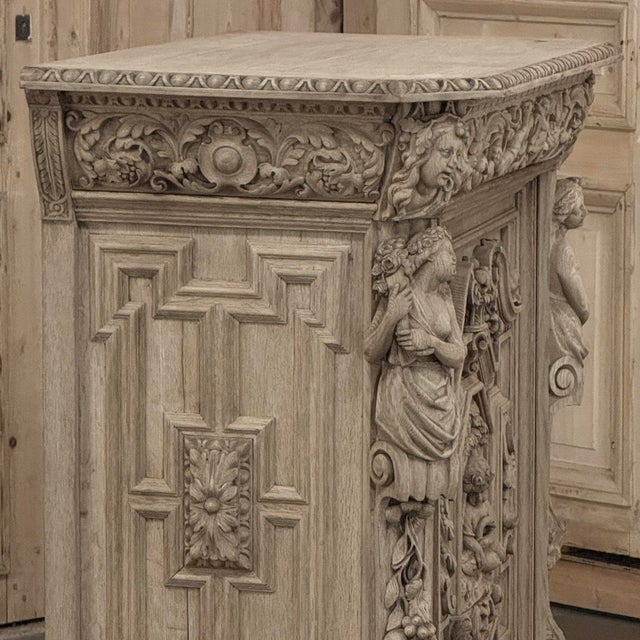 19th Century French Renaissance Revival Hand Carved Oak Buffet in Stripped Oak For Sale - Image 11 of 18