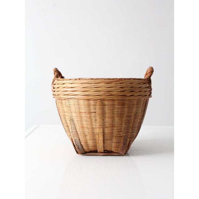 Vintage French Country Style Woven Basket For Sale - Image 14 of 14