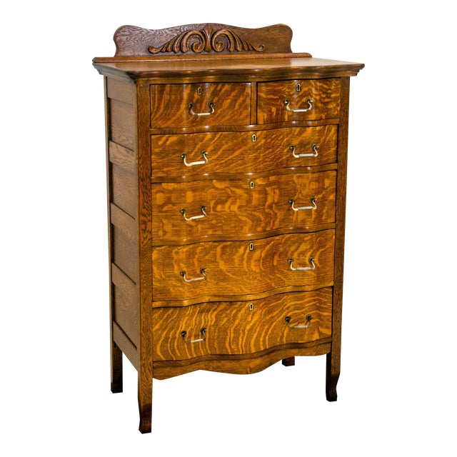 Early 20th Century Antique Oak Highboy Dresser with Serpentine Drawer