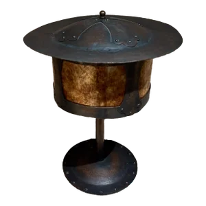 Style of Benedict Studios Arts and Crafts Table Lamp Hammered Copper Mica