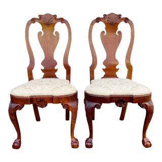 Kindel Dining Side Chairs Winterthur Collection Ball & Claw Feet - A Pair For Sale