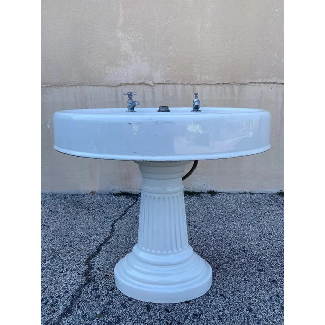 Antique Victorian White Cast Iron Porcelain Enamel Pedestal Bathroom Sink For Sale In Philadelphia - Image 6 of 12