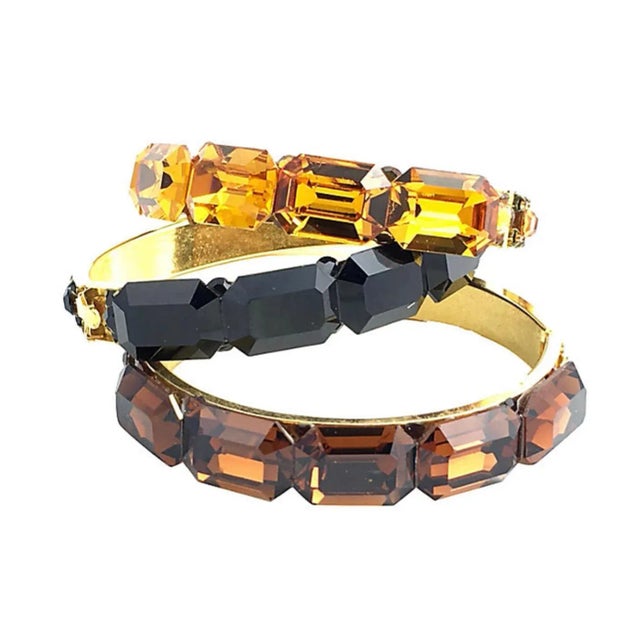 Metal 1980s Wendy Gell Yellow, Brown, and Black Bangles, Earrings, Brooch Jewelry Set - 6 Pieces For Sale - Image 7 of 11