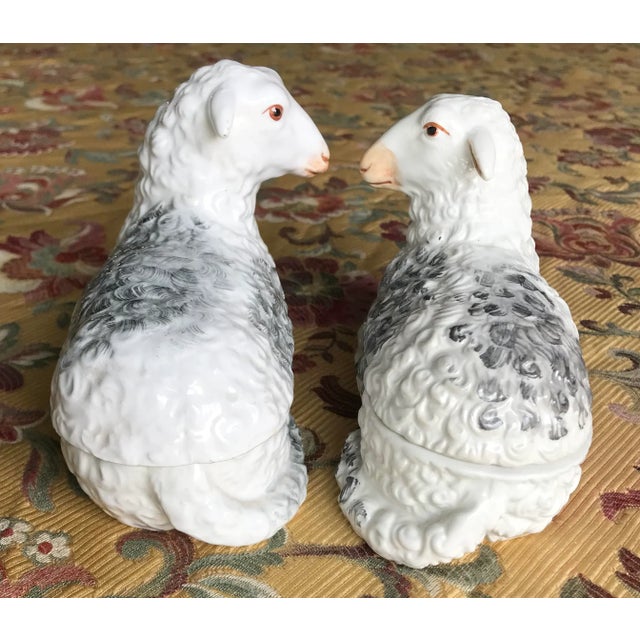 Mottahedeh Made in Italy Mottahedeh Porcelain Hand Painted Sheep Lambs Covered Boxes a Pair For Sale - Image 4 of 11