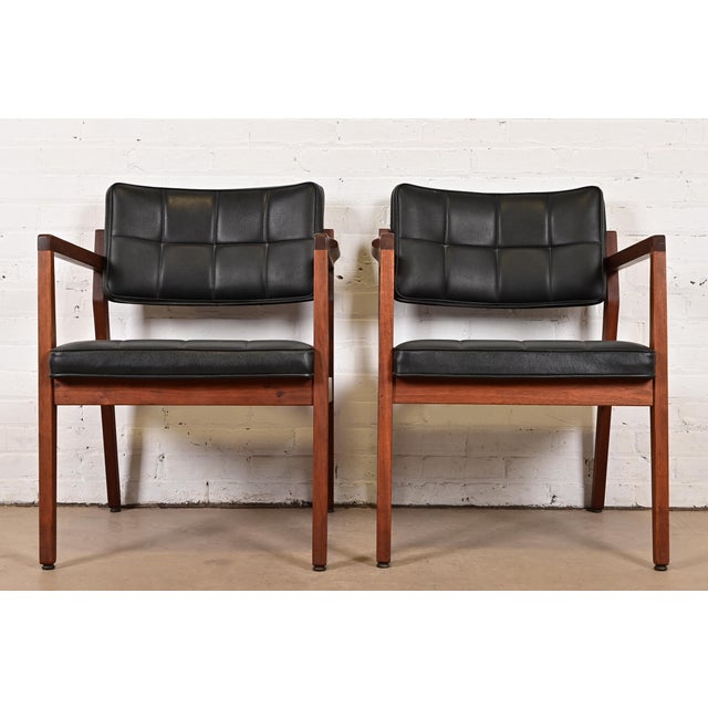 A gorgeous pair of Mid-Century Modern lounge chairs or club chairs In the manner of Jens Risom By Jasper Chair Co. USA,...