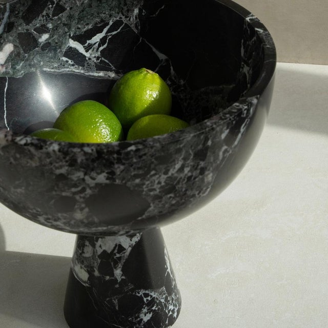 Postmodern XL Black-Green Levanto Marble Pedestal Bowl from Kiwano Concept For Sale - Image 3 of 5