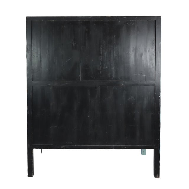 Large Chinese 20th-Century Cabinet With Blue and White Hand-Painted Flowers and Landscape Panels For Sale - Image 11 of 12
