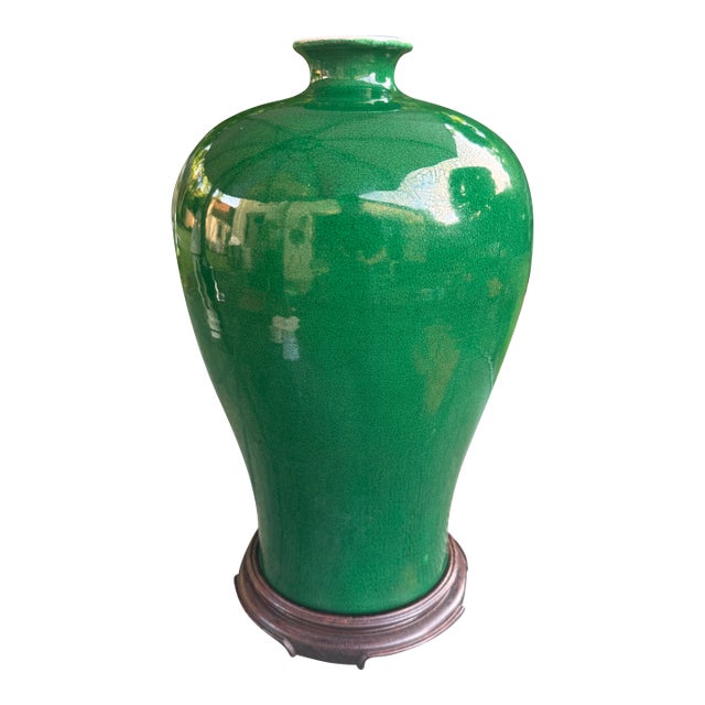 Antique 18th Century Chinese Green Glaze Porcelain Vase Yongzheng Mark For Sale