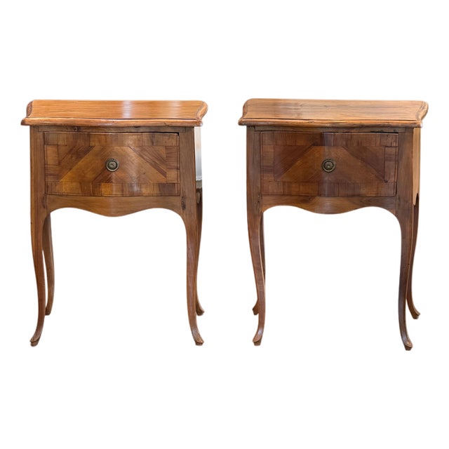 1920s Pair of Italian Walnut Side Tables With Parquetry Drawers For Sale