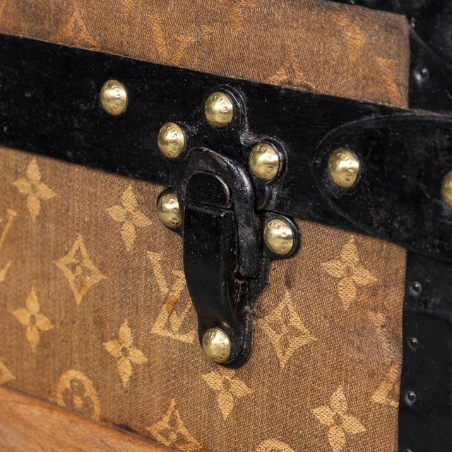 Trunk in Woven Canvas from Louis Vuitton, France, 1900s For Sale - Image 9 of 18