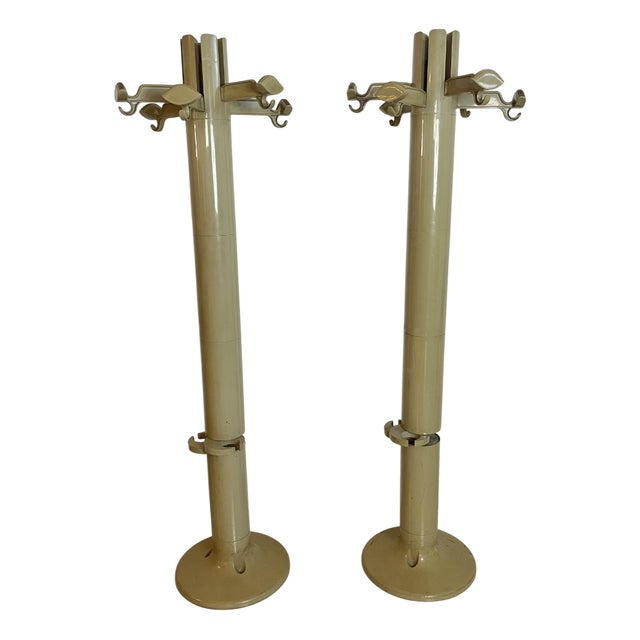 Planta Coat Hangers by Giancarlo Piretti for Castelli, 1970s, Set of 2 For Sale