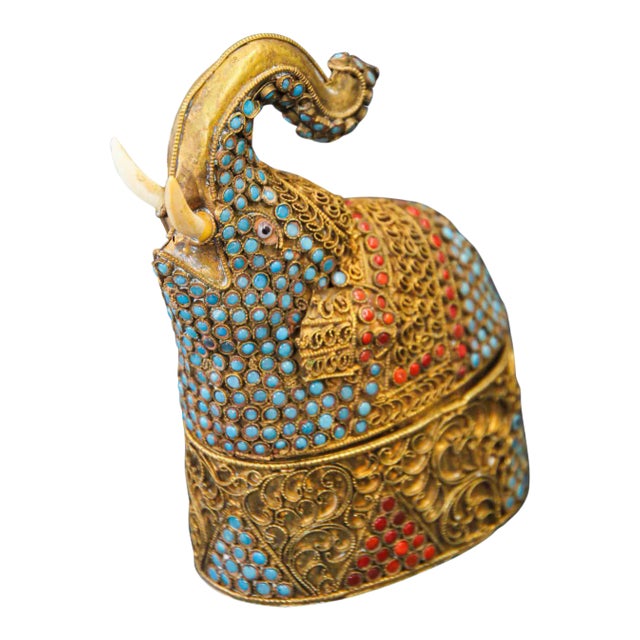 Indian Mughal Style Gem-Set Gilt Brass Elephant Shape Snuff Box For Sale
