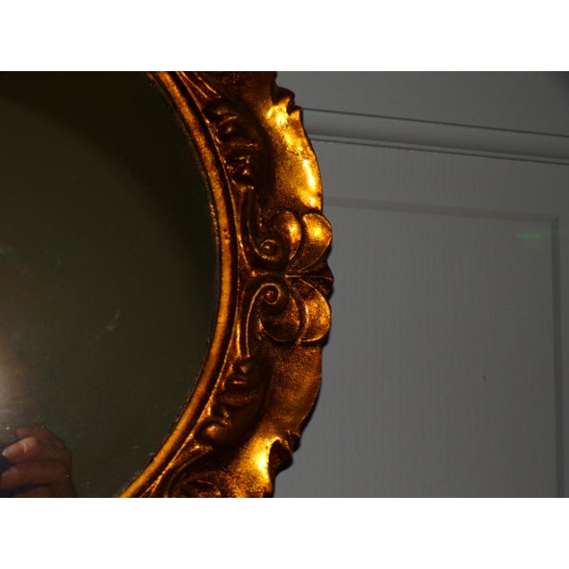 Vintage Italian Florentine Gilded Gesso Round Mirror Fleur De Lis For Sale - Image 9 of 11