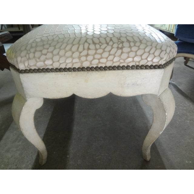 Cream Dessin-Fournir Louis XV Style Painted Bench For Sale - Image 8 of 12