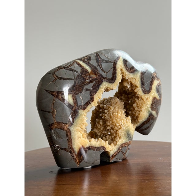 1970s Calcite Crystal Septarian Buffalo Sculpture Carved Stone Masculine Rugged For Sale - Image 5 of 17