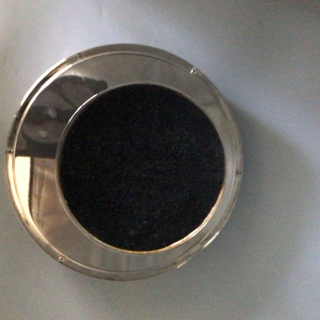 Silver Vintage Silver Plated Cake Pedestal Serving Platter With Grape Design For Sale - Image 8 of 12