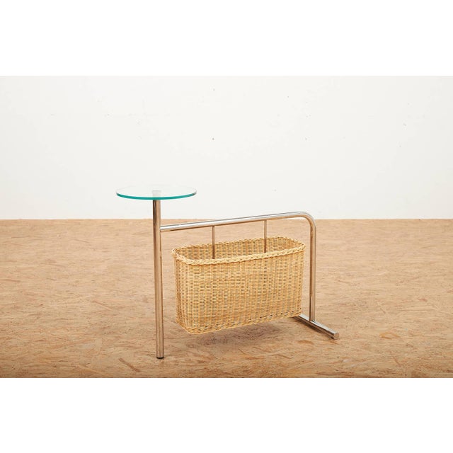 Magazine Rack Potto Frame in Chrome-Plated Tubular Steel, Woven Basket and Round Glass Shelf by Andrea Branzi for Zanotta, 1993 For Sale - Image 3 of 11