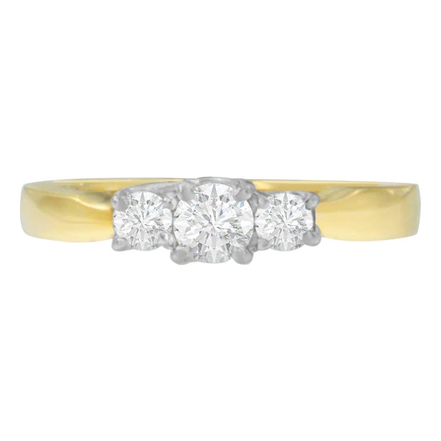 14K Two-Toned Gold 1/2 CTTW Round-cut Diamond Ring (G-H, SI1-SI2) For Sale