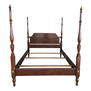 Henkel Harris Mahogany Chippendale Style Full Poster Bed (Finish 29) For Sale