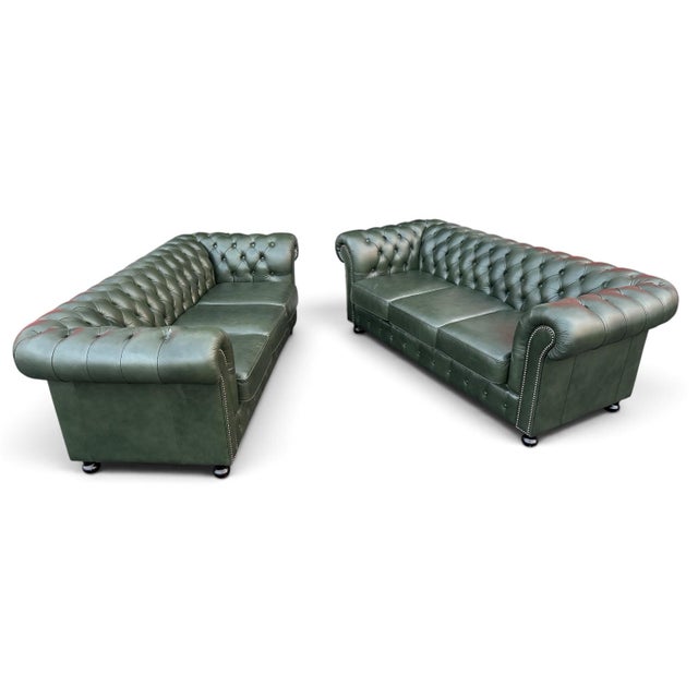 Green Chesterfield Three-Seater Sofas in Green Leather, Set of 2 For Sale - Image 8 of 8