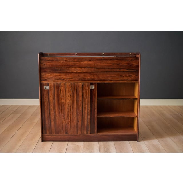 Mid-Century Modern Vintage Rosewood Danish Modern Dry Bar Credenza Cabinet For Sale - Image 3 of 13
