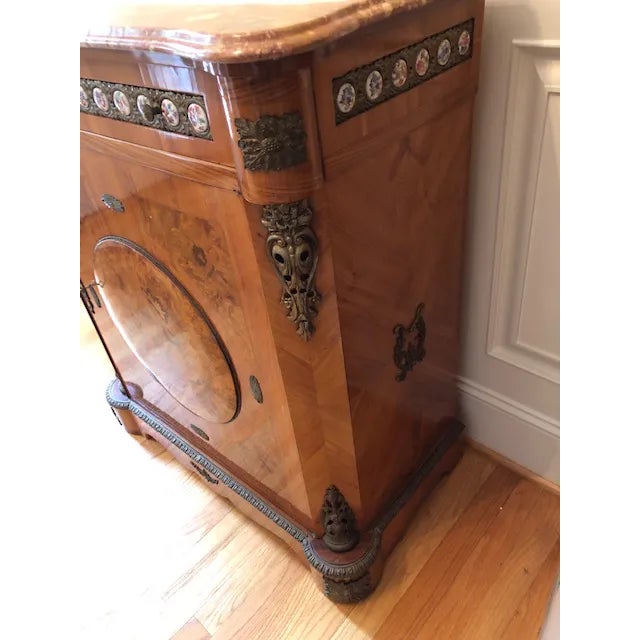 Late 20th Century French Marquetry Commode For Sale - Image 9 of 13
