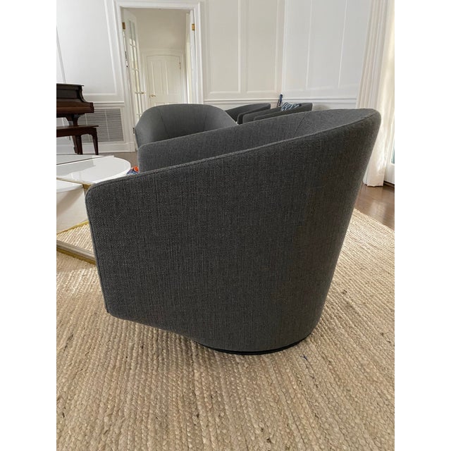 Two Design Within Reach Benson U Turn Swivel Chairs in Pumice Pebble Weave For Sale In Los Angeles - Image 6 of 9