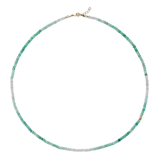Ombre Light Emerald Necklace 14k Gold For Sale