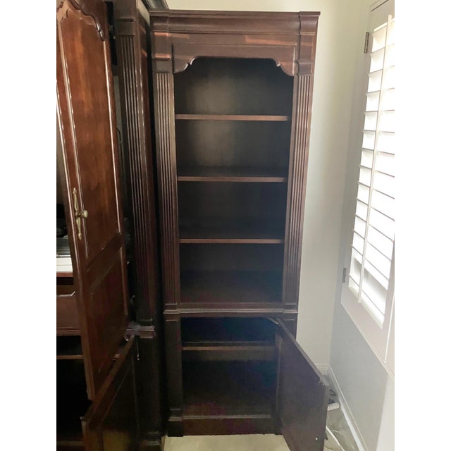 L. & J.G. Stickley, Inc. 1990s L. & J.G. Stickley Entertainment Center With Display Cabinets For Sale - Image 4 of 5