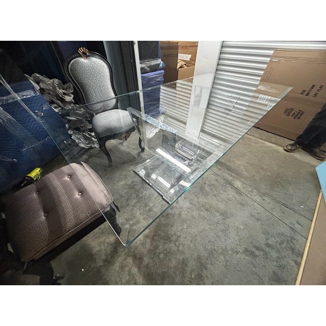 Charles Hollis Jones Vintage Postmodern Lucite Dining Table W/ 3/4" Beveled Glass Top For Sale - Image 4 of 12
