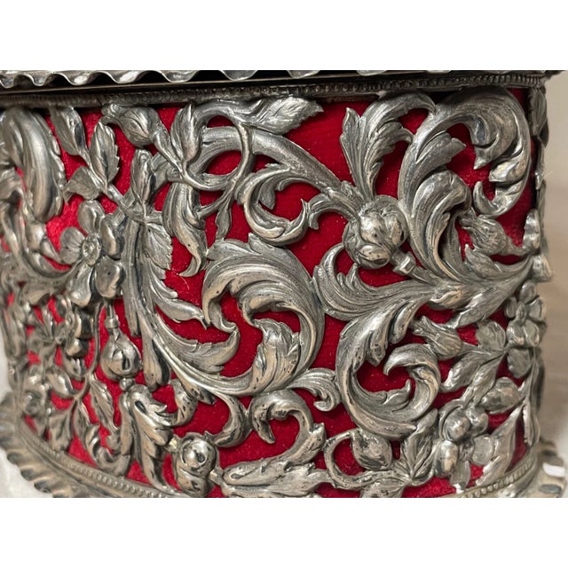 Antique Horton Allday Ornate Sterling Silver Heart Jewelry Ring Pin Cushion Box For Sale In New York - Image 6 of 18