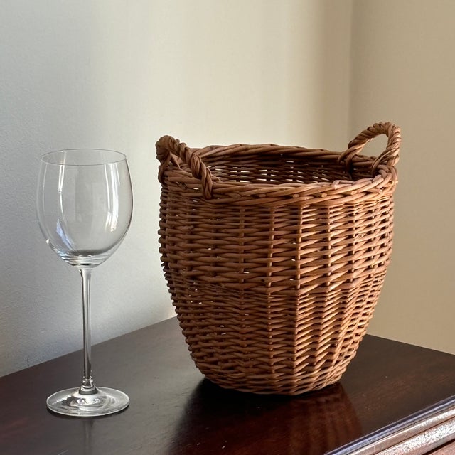 Farmhouse Small Mid-20th Century European Planter Basket For Sale - Image 3 of 12