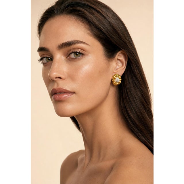 1990s 18k Italian Gold Puffed Earrings With Diamond Pavé, A Pair For Sale - Image 13 of 13