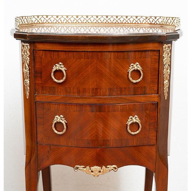Antique Napoleon III Bedside Tables in Mahogany with Bronze Inlays, France, Late 19th Century, Set of 2 For Sale - Image 5 of 6