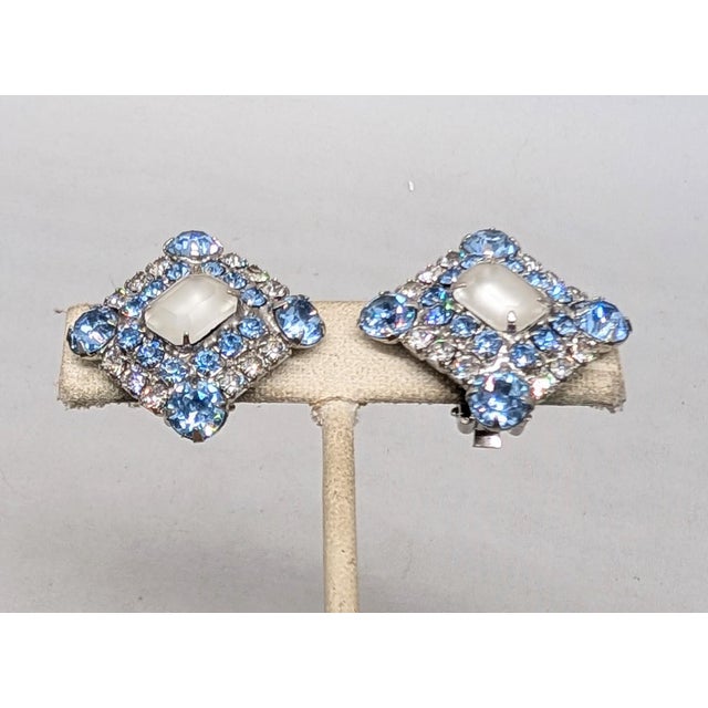 Mid-Century Modern Vintage 1960s Signed Hobe Frosted, Clear & Blue Rhinestone Clip Earrings-2 Pieces For Sale - Image 3 of 7