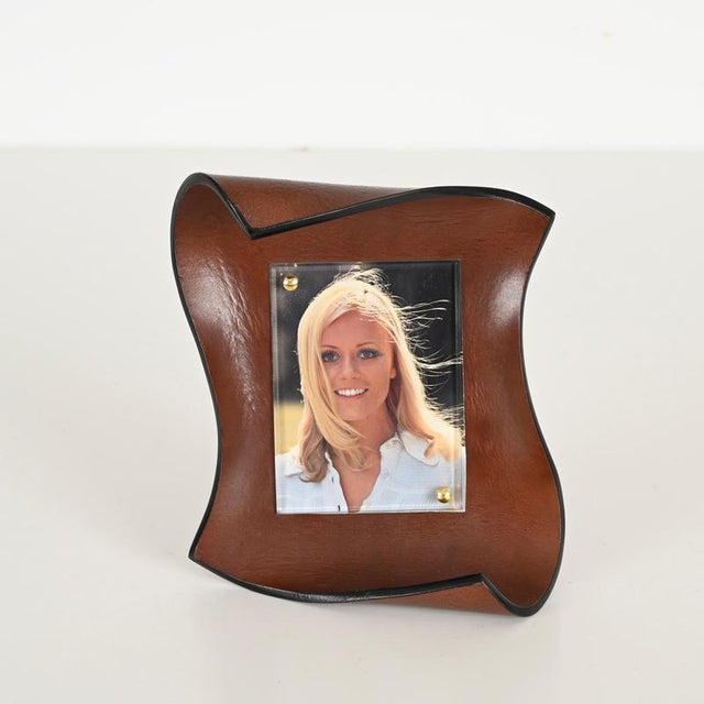 Mid-Century Italian Curved Leather Picture Frame by Adnet, Italy, 1970s For Sale - Image 9 of 15