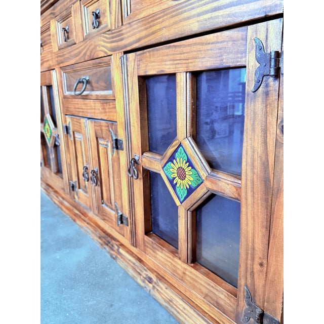 Wood 20th Large Catalan Spanish Baroque Light Oak Tuscan Credenza or Buffet For Sale - Image 7 of 18