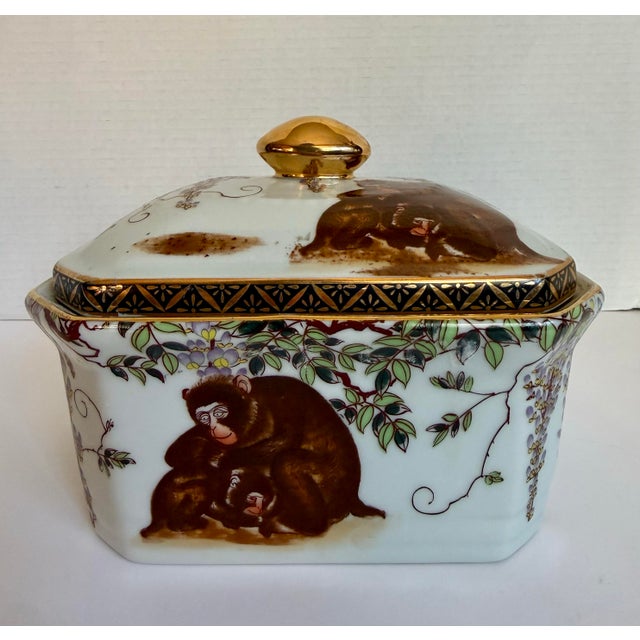 Japanese Late 19th C. Antique Japanese Lidded Porcelain Box With Monkeys & Wisteria For Sale - Image 3 of 17